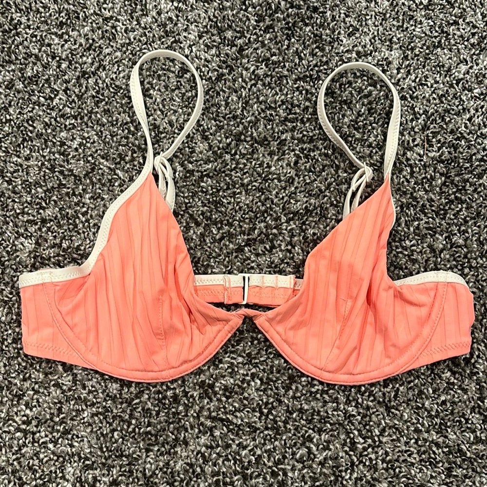 Aerie Wide Rib Unlined Underwire Plunge Bikini Top (Coral/White)